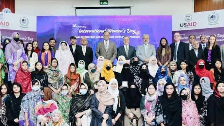 US announces 500 scholarships