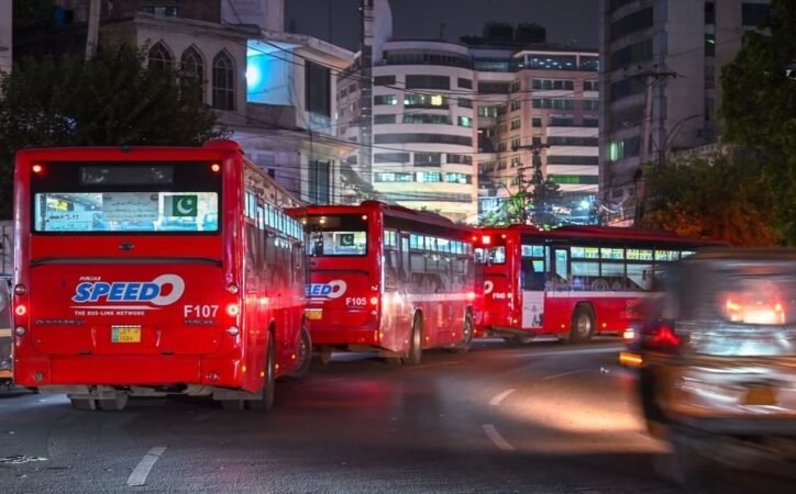 Studens face Speedo Bus slot timings problem