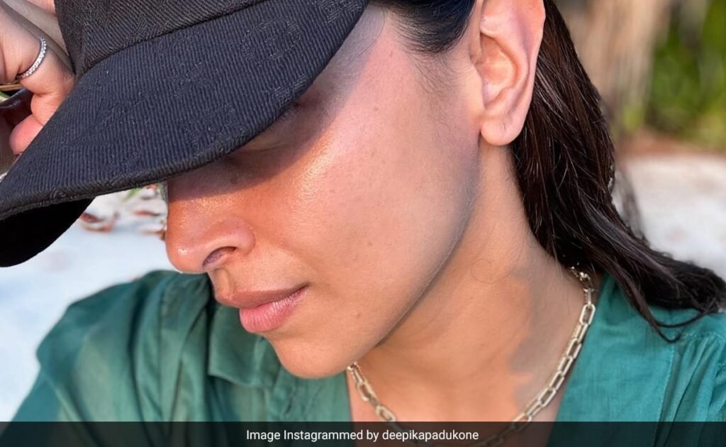 Deepika Padukone's no makeup Pic goes viral