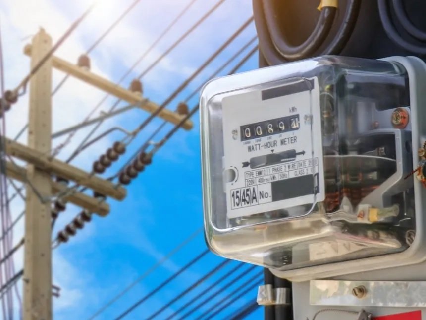 Bureaucrats, WAPDA employees, Judges get free electricity amid hike in electricity bills