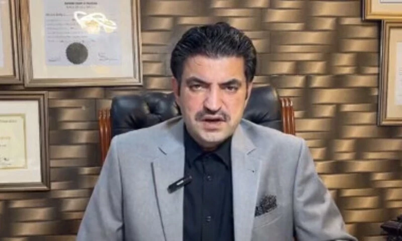 PTI issues notice to Sher Afzal Marwat over remarks against Barrister Gohar