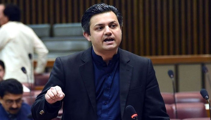 Hammad Azhar resigns from senior positions in PTI