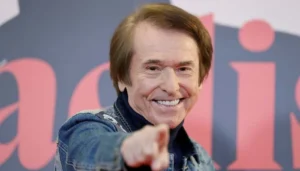 Raphael wins Person of the Year at 2025 Latin Grammys